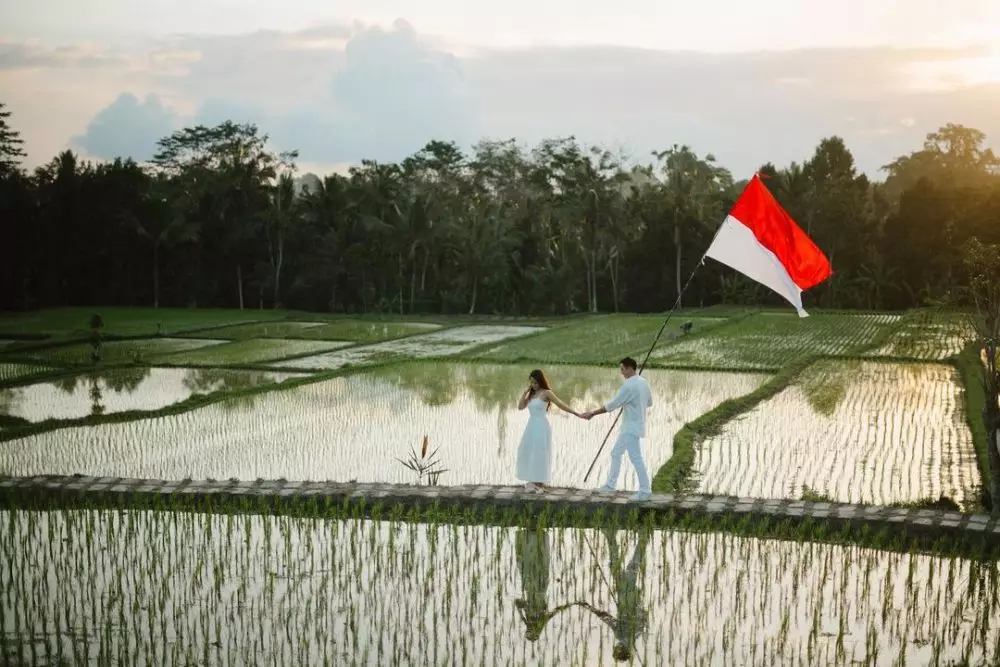 Potret 11 seleb bertema kemerdekaan Instagram © 2021 brilio.net