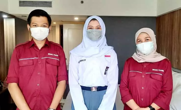 Qyara pembawa baki © 2021 berbagai sumber