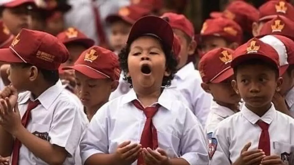 momen lucu saat upacara © 2021 berbagai sumber