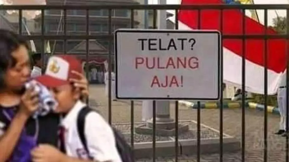 momen lucu saat upacara © 2021 berbagai sumber