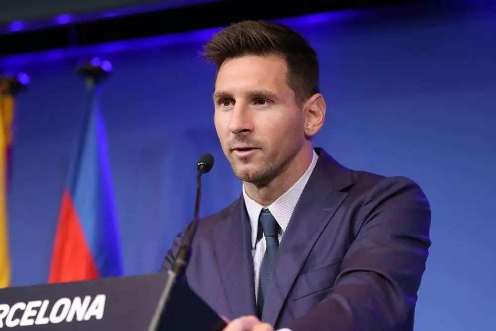 Tissu bekas Messi terjual © Istimewa Tissu bekas Messi terjual © Istimewa