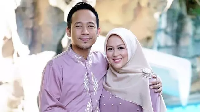 5 komedian awet dengan istrinya © 2021 brilio.net