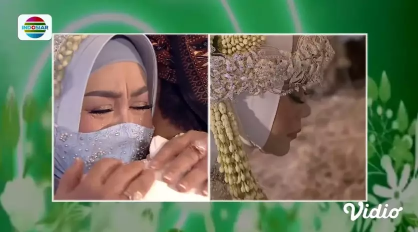 Momen sungkeman Lesty Kejora & Rizky Billar di akad nikah vidio.com Momen sungkeman Lesty Kejora & Rizky Billar di akad nikah vidio.com