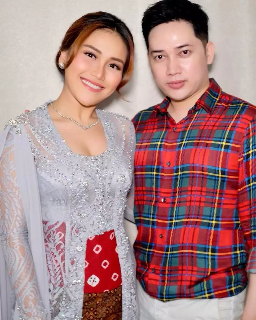 Penampilan Ayu Ting Ting di pernikahan Lesty-Billar © 2021 brilio.net Penampilan Ayu Ting Ting di pernikahan Lesty-Billar © 2021 brilio.net