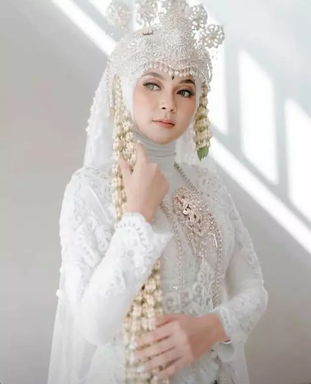 pesona pedangdut menikah dengan adat sunda © instagram