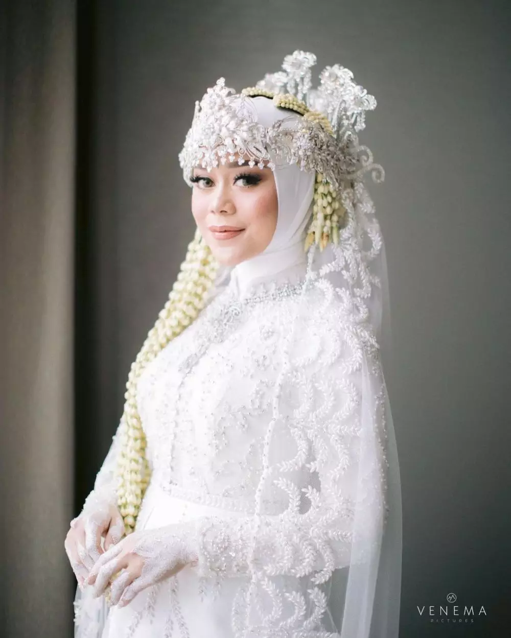 pesona pedangdut menikah dengan adat sunda © instagram