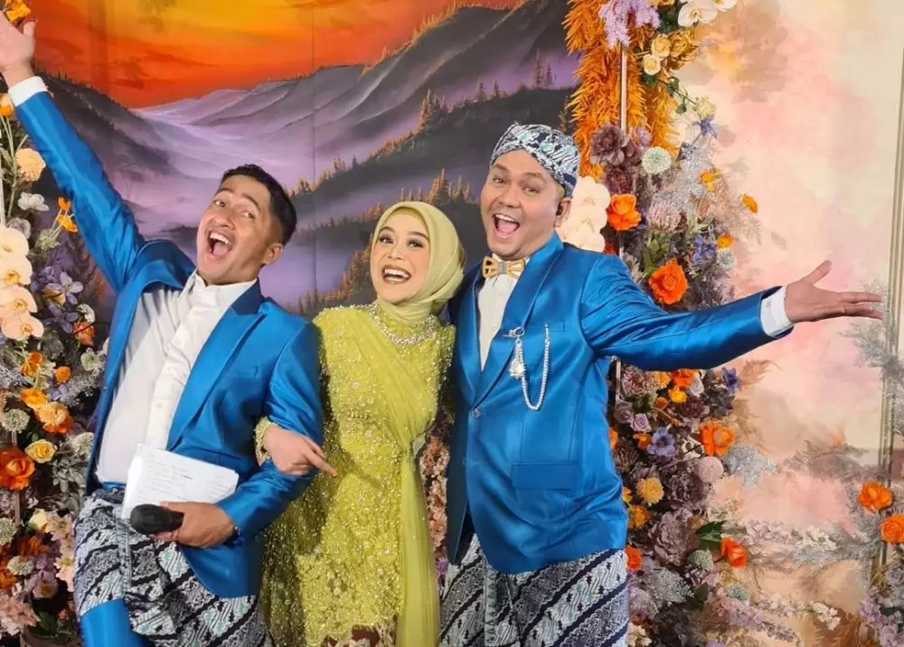 host rangkaian pernikahan Lesty © 2021 brilio.net