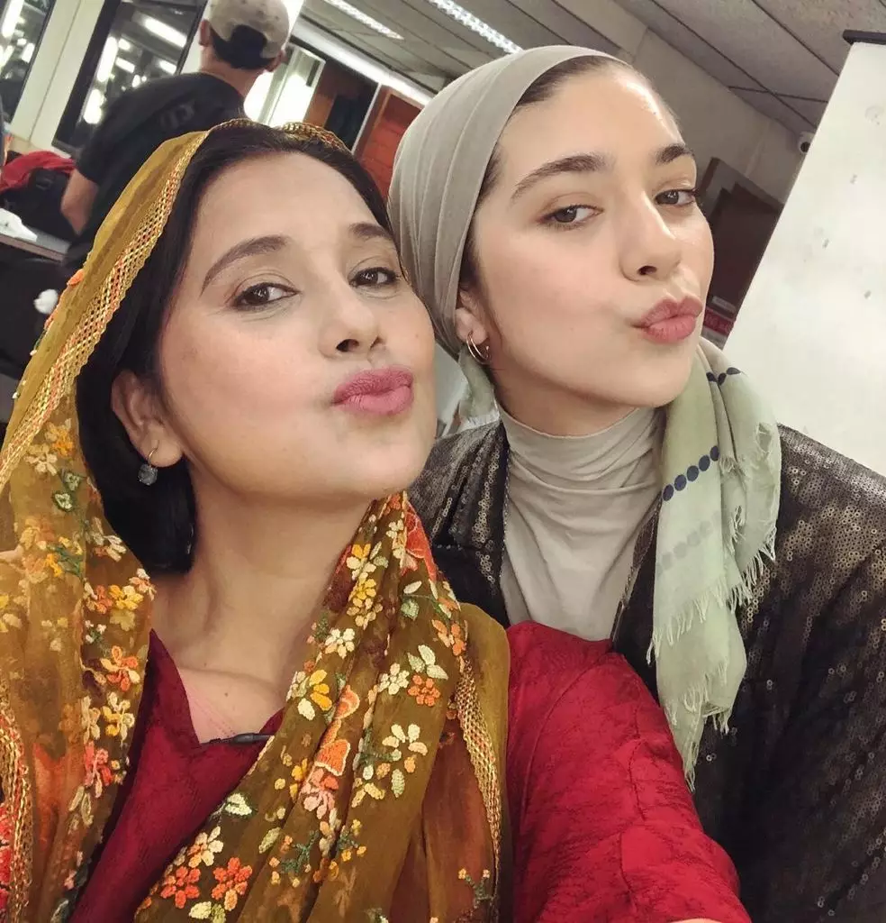 Seleb usia 50-an bareng anak © 2021 brilio.net