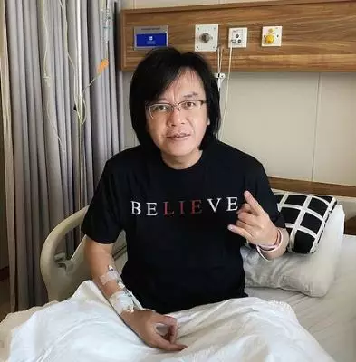 Potret Ari Lasso dirawat di rumah sakit © Instagram/@ari_lasso Potret Ari Lasso dirawat di rumah sakit © Instagram/@ari_lasso