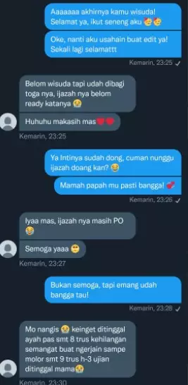 hasil editan foto wisuda ini bikin haru © Twitter/@pantungalimar hasil editan foto wisuda ini bikin haru © Twitter/@pantungalimar