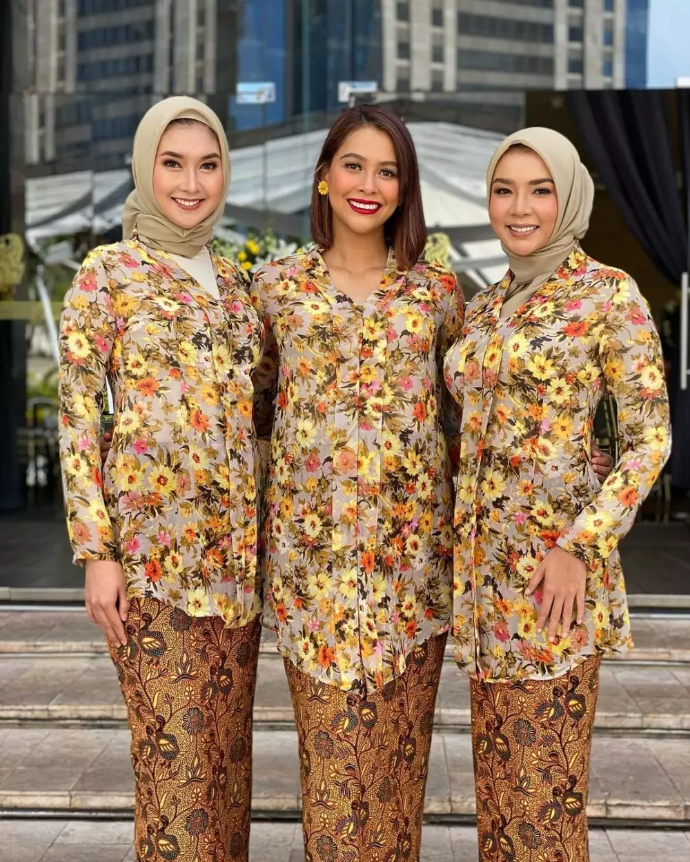 seleb jadi bridesmaid saat hamil © instagram seleb jadi bridesmaid saat hamil © instagram