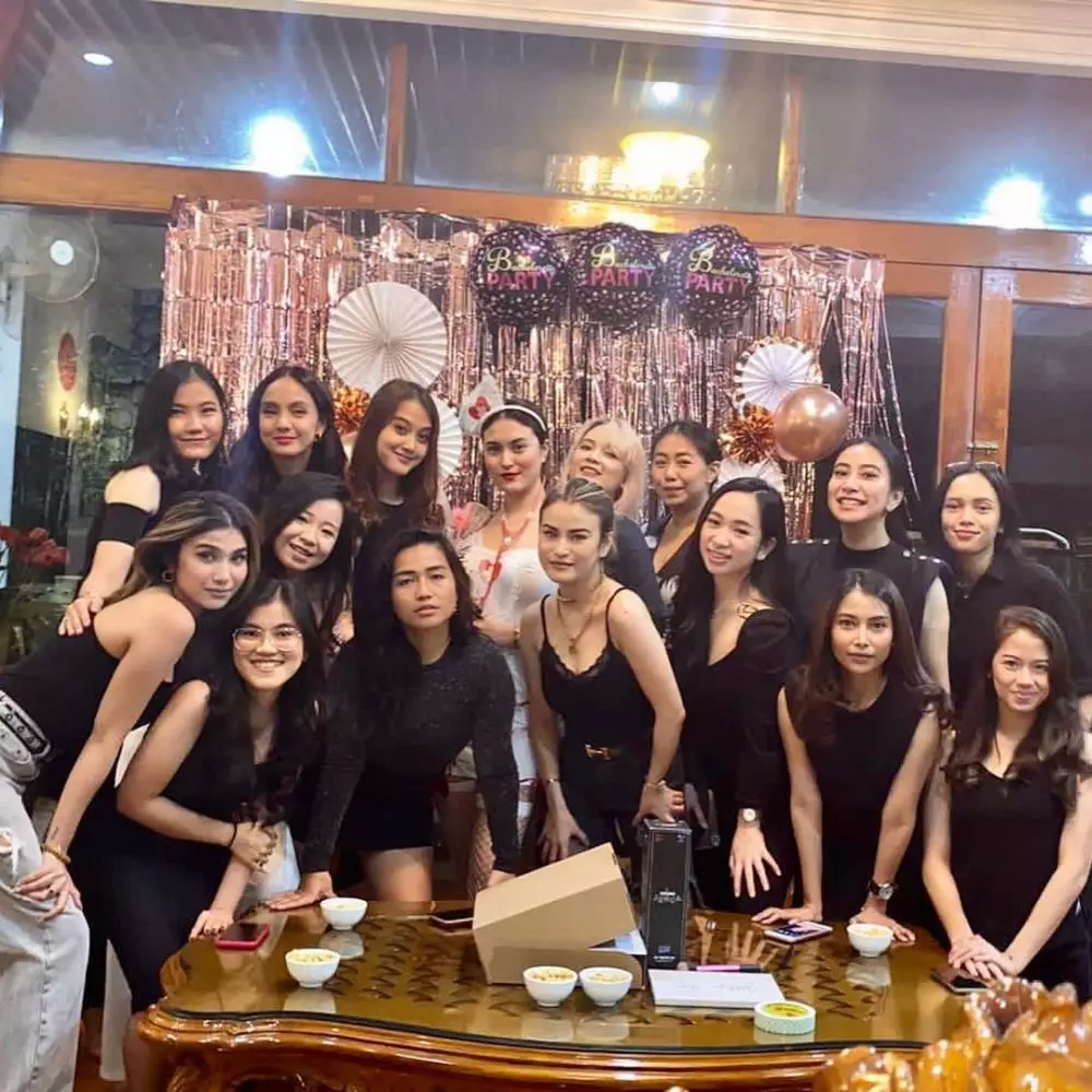 potret dekorasi bridal shower 9 seleb © berbagai sumber