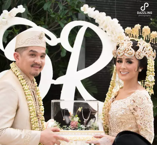 pedangdut wanita saat menikah © 2021 brilio.net pedangdut wanita saat menikah © 2021 brilio.net