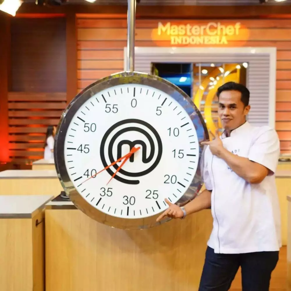 pencapaian Lord Adi di MasterChef 8 © 2021 brilio.net pencapaian Lord Adi di MasterChef 8 © 2021 brilio.net
