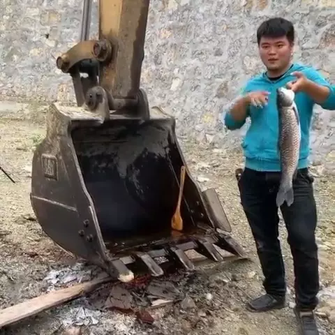 momen lucu tukang bangunan pakai alat proyek © 2021 instagram.com momen lucu tukang bangunan pakai alat proyek © 2021 instagram.com