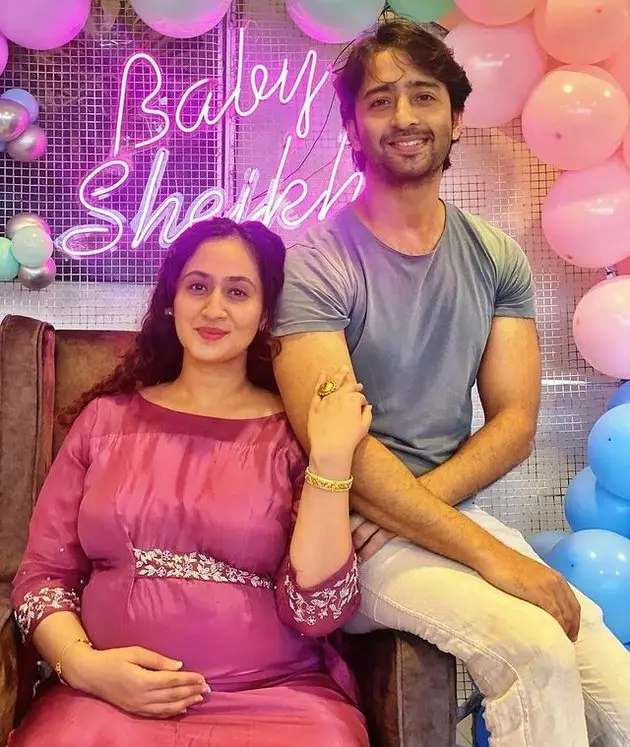 potret baby shower istri Shaheer Sheikh © Instagram/@mushtaqshiekh