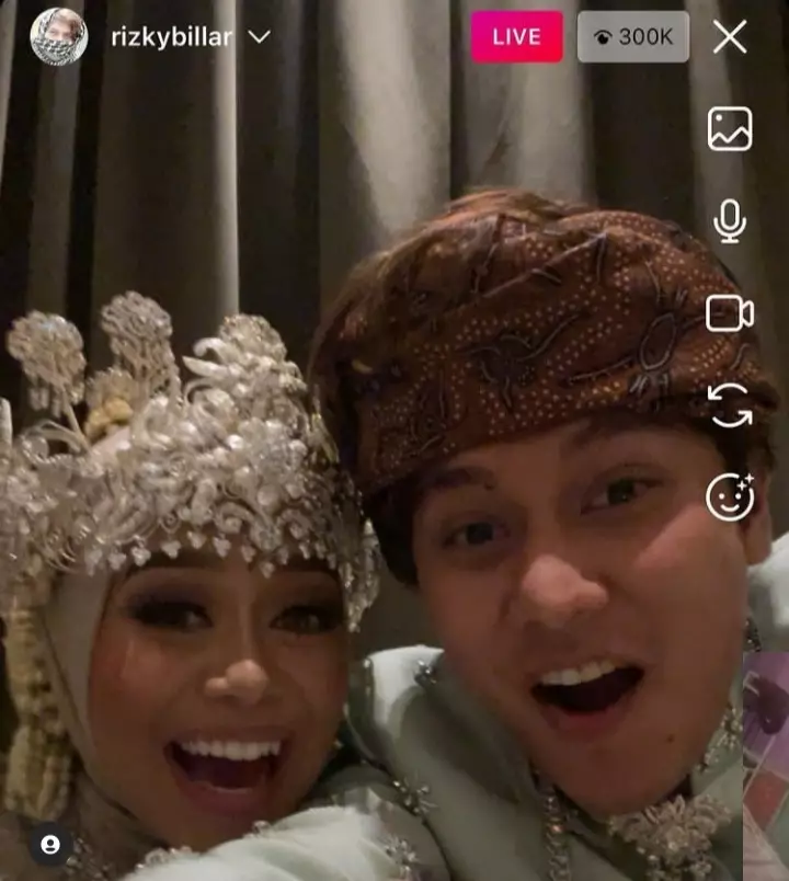 momen mesra Lesty dan Billar usai menikah Berbagai sumber momen mesra Lesty dan Billar usai menikah Berbagai sumber