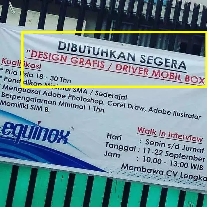 spanduk lowongan pekerjaan absurd banget © 2021 1cak.com
