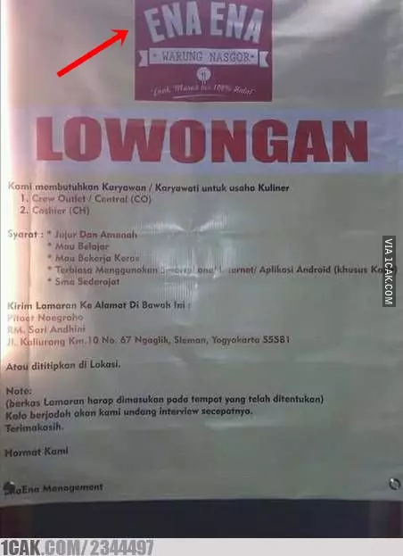 spanduk lowongan pekerjaan absurd banget © 2021 1cak.com