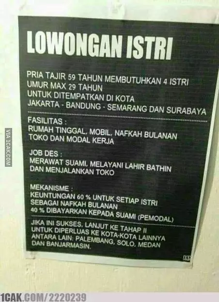 spanduk lowongan pekerjaan absurd banget © 2021 1cak.com