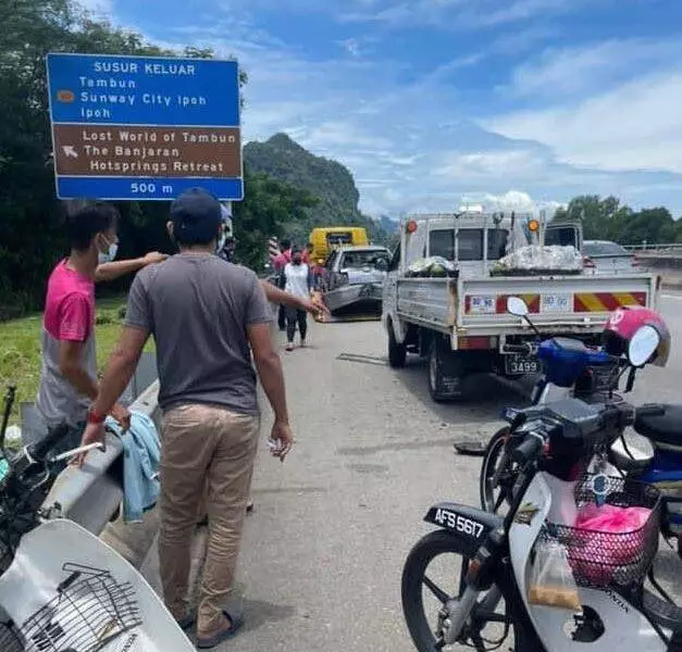 Permintaan pengembalian HP © Istimewa