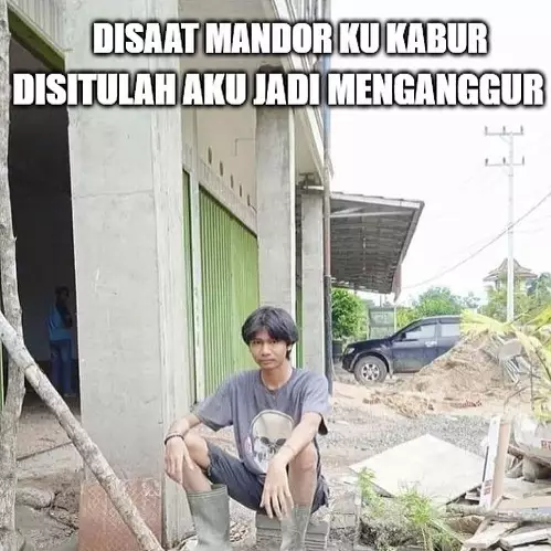 meme lucu lika-liku kalau jadi kuli bangunan © 2021 instagram.com