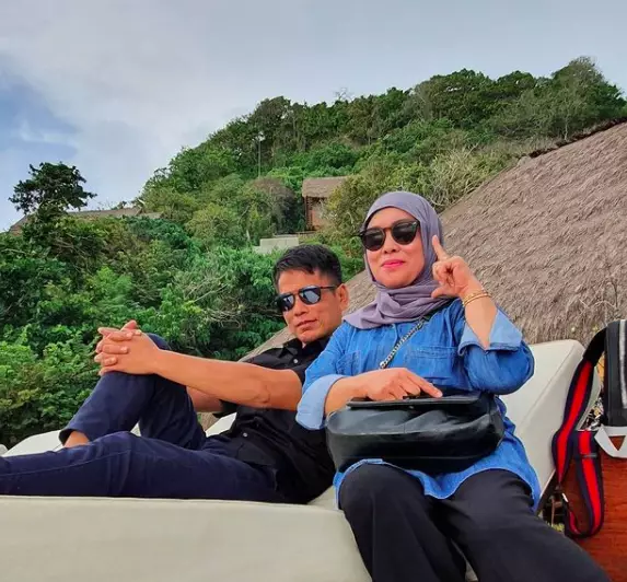 potret harmonis ayah dan ibu Lesty Kejora Instagram/@ayah_kejora