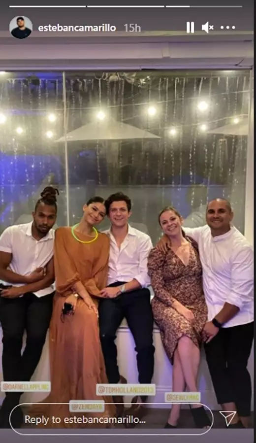 Potret kebersamaan Tom Holland dan Zendaya dari berbagai sumber