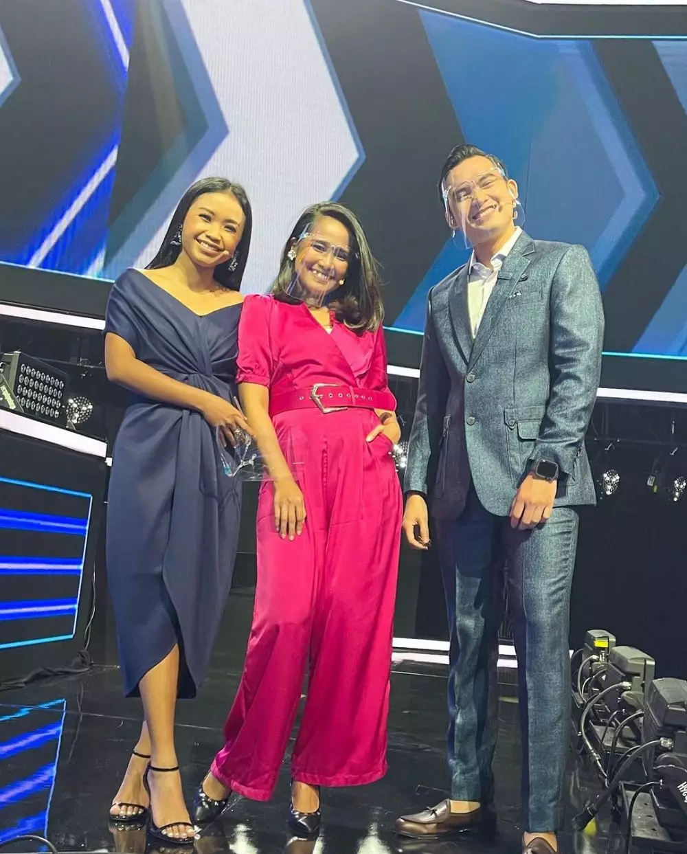 Gaya pemain Ikatan Cinta di acara drama musikal dari berbagai sumber Gaya pemain Ikatan Cinta di acara drama musikal dari berbagai sumber