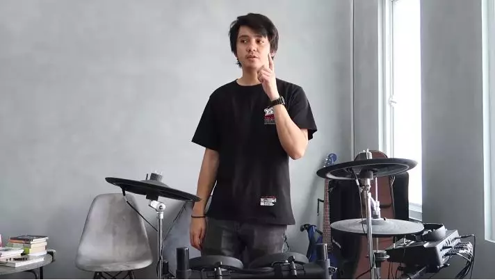 potret detail rumah arbani yasiz © YouTube