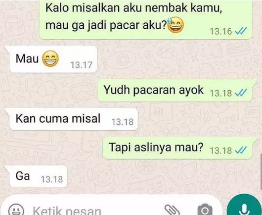 chat lucu udah nembak malah PHP © 2021 instagram.com