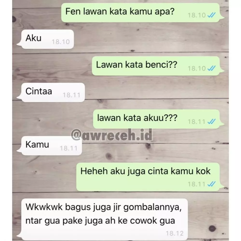 chat lucu udah nembak malah PHP © 2021 instagram.com