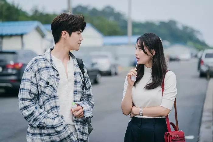 Fakta drama Korea Hometown Cha-Cha-Cha Netflix