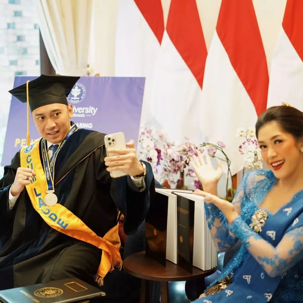 Momen wisuda Edhie Baskoro Yudhoyono Instagram Momen wisuda Edhie Baskoro Yudhoyono Instagram