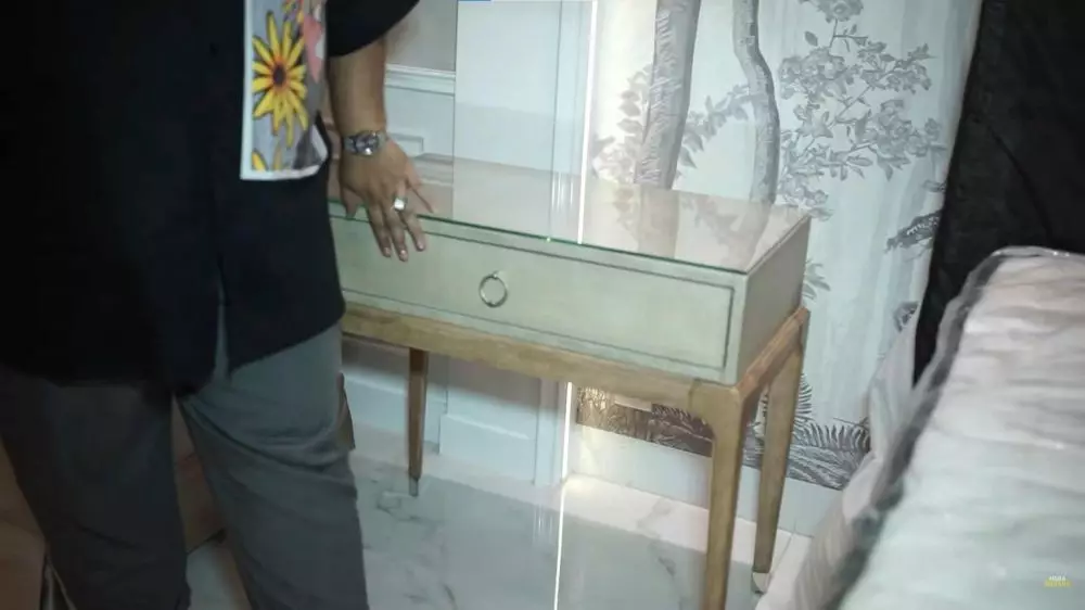 Potret sudut kamar baru Ivan Gunawan YouTube/Ivan Gunawan