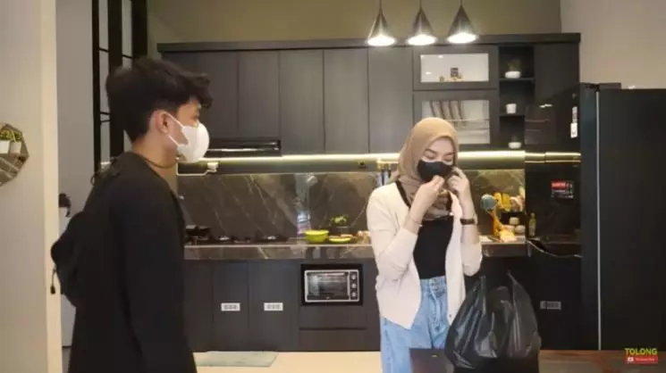 potret rumah nabila calon menantu ucok baba © YouTube