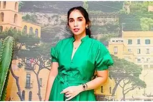 5 Pola diet Ussy Sulistiawaty usai melahirkan, bikin langsing bak ABG