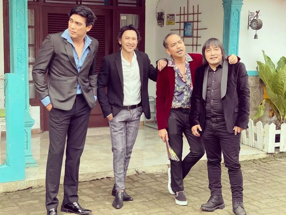 9 pemain sitkom Police 86 © 2021 berbagai sumber