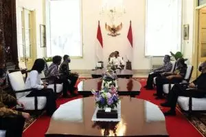 Presiden Jokowi berikan penghargaan dan apresiasi untuk God Bless