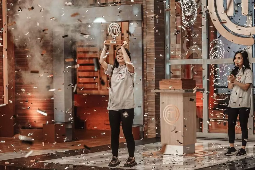 momen jesselyn sabet piala masterchef © Instagram