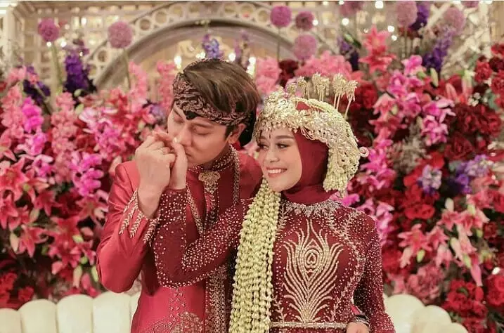 Detail kebaya Merak Ngibing Lesty © 2021 brilio.net