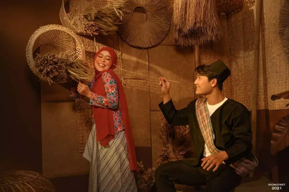 pemotretan Lesty Billar bertema Kabayan © 2021 brilio.net