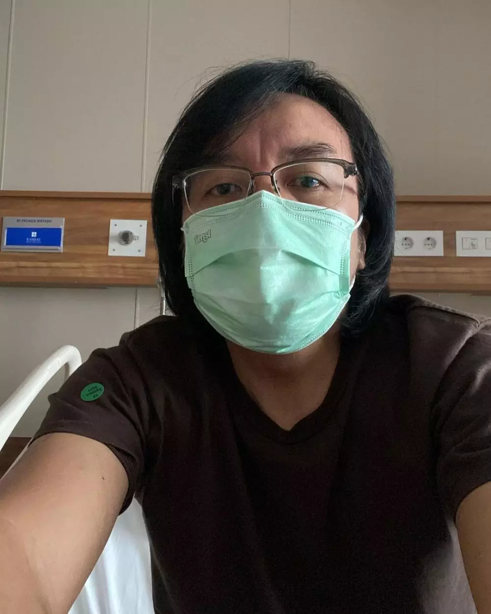 Kronologi penyakit Ari Lasso © 2021 brilio.net Kronologi penyakit Ari Lasso © 2021 brilio.net