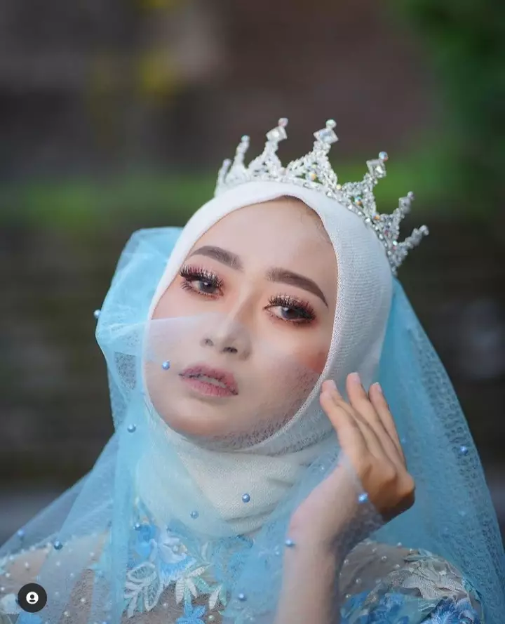Pesona Nura, calon istri Danang DA Instagram/@hemasnura