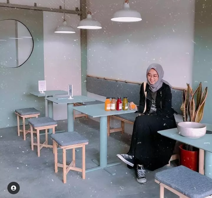 Pesona Nura, calon istri Danang DA Instagram/@hemasnura