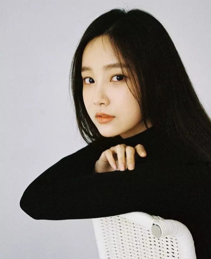 Cerita perjalanan karier Yeonwoo Berbagai sumber  Cerita perjalanan karier Yeonwoo Berbagai sumber