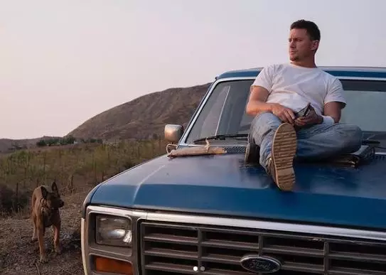 7 Pemain film alami kecelakaan saat syuting berbagai sumber