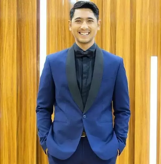  Gaya Arya Saloka & Amanda Manopo di acara penghargaan dari berbagai sumber