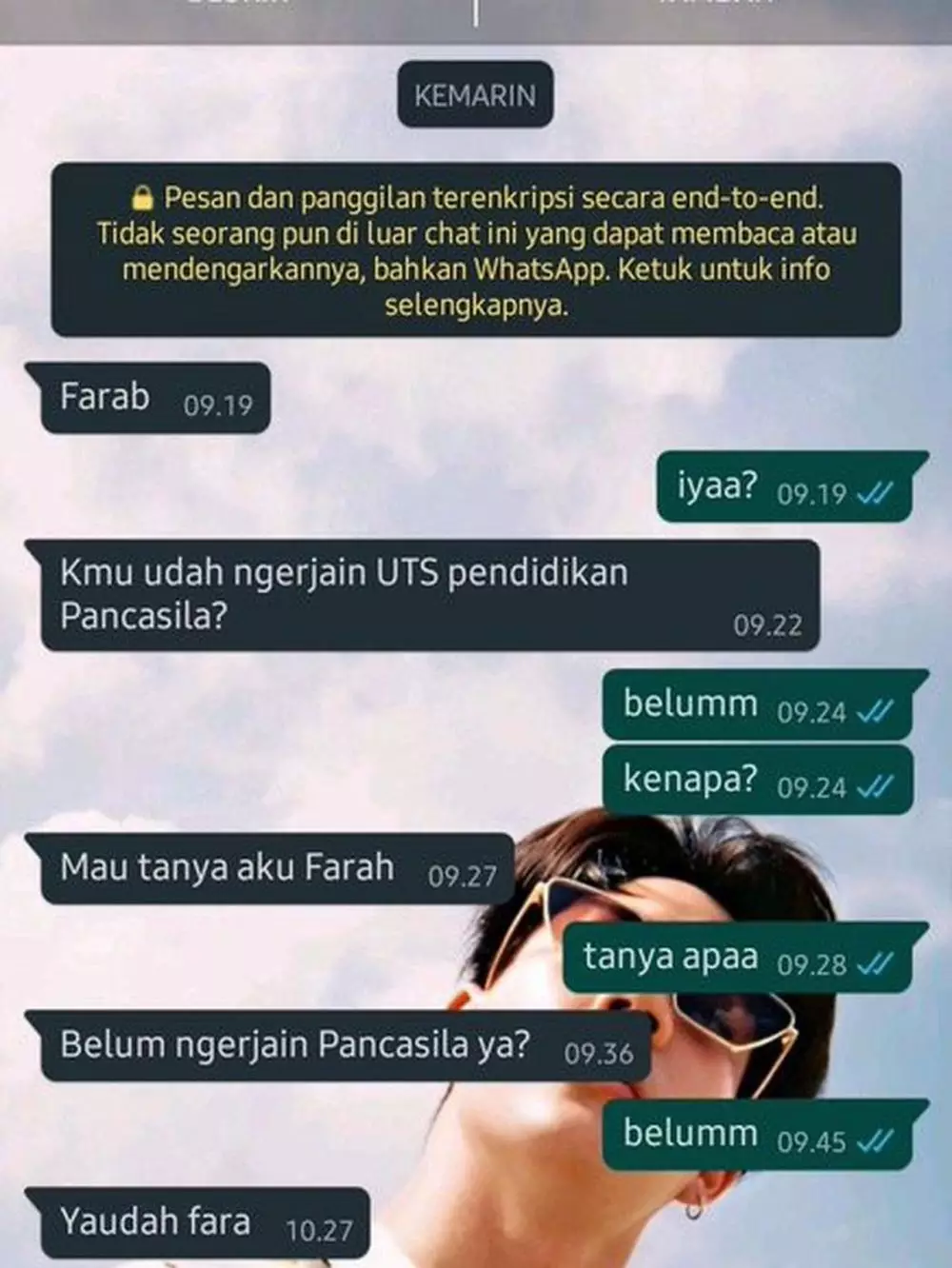 chat sama-sama nggak nyambung jadi lucu deh © 2021 instagram.com
