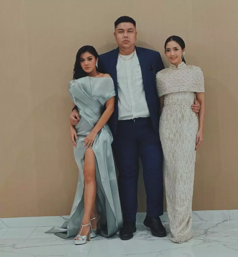 Ririn Dwi Ariyanti di acara penghargaan © 2021 brilio.net Ririn Dwi Ariyanti di acara penghargaan © 2021 brilio.net